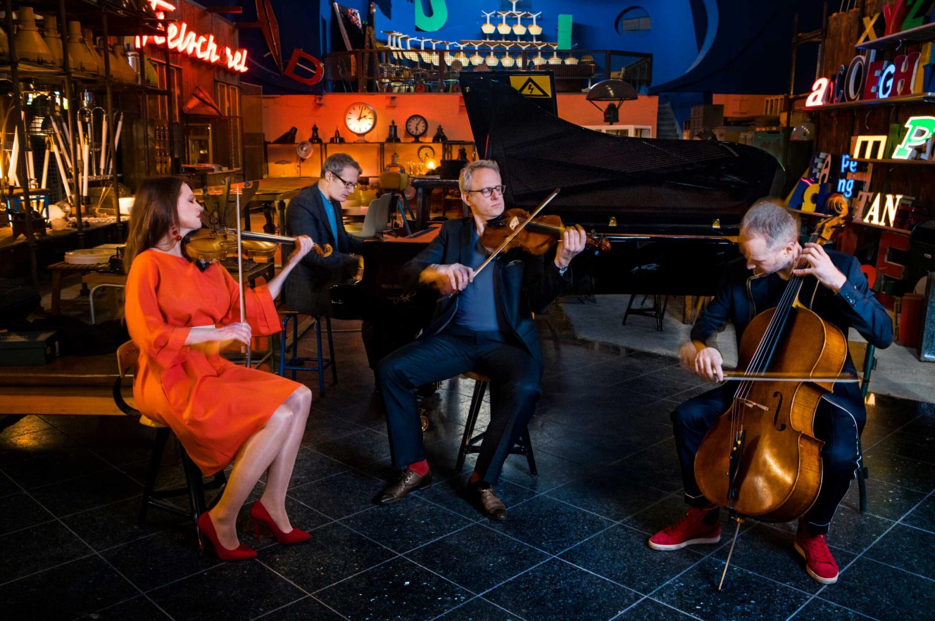 Friends Of Chamber Music Presents - Fauré Quartett (Germany)