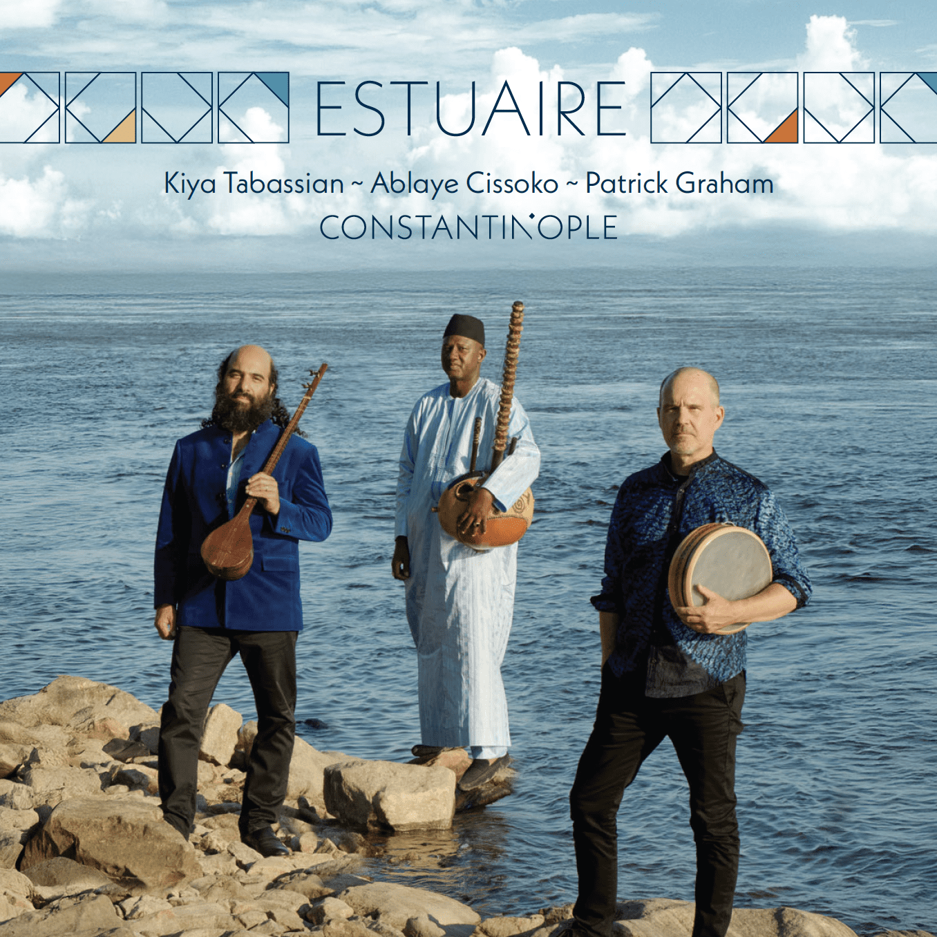 Constantinople : Estuary